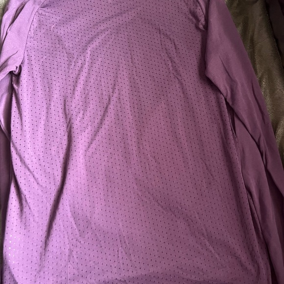 Nike Dri-Fit Size Medium. - Picture 3 of 5